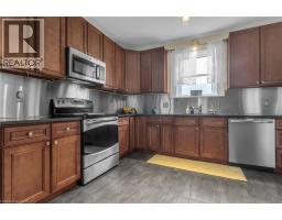 95 RIDDELL Street - 17