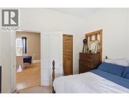 114 GRAND Avenue S - 14