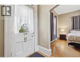 114 GRAND Avenue S - 5