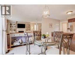 47 BARRETT Avenue - 13