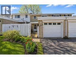104 RALGREEN Crescent - 1