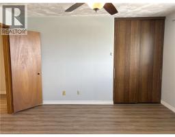10 MONTCLAIR Crescent - 13