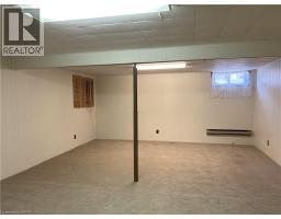 10 MONTCLAIR Crescent - 21