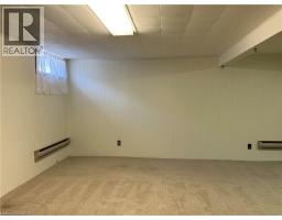 10 MONTCLAIR Crescent - 22