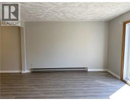 10 MONTCLAIR Crescent - 5