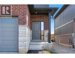 123 AMBER Street - 2
