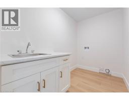 123 AMBER Street - 25