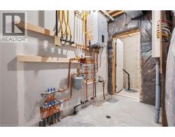 123 AMBER Street - 26