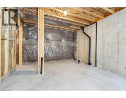 123 AMBER Street - 27