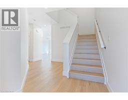 123 AMBER Street - 4