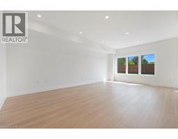 123 AMBER Street - 6