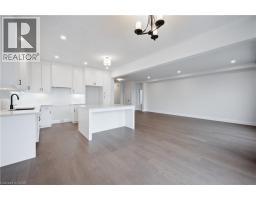 714 AUTUMN WILLOW Drive - 17