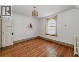 9 JOHN Street E - 23