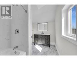 2076 MAIN Street N - 22