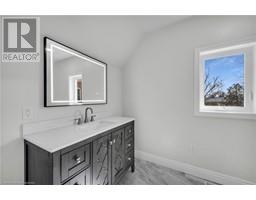 2076 MAIN Street N - 23