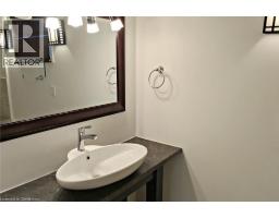 320 GUELPH Street - 14