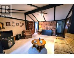 111 RIVERBANK Drive N - 22