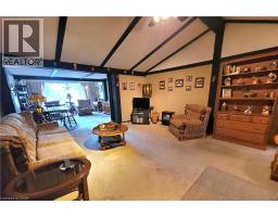 111 RIVERBANK Drive N - 28