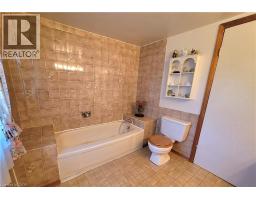 111 RIVERBANK Drive N - 34