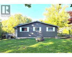 111 RIVERBANK Drive N - 5