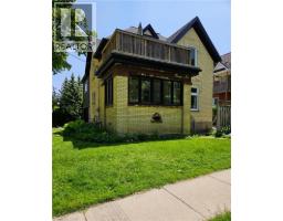 25 CLARENCE Place - 1
