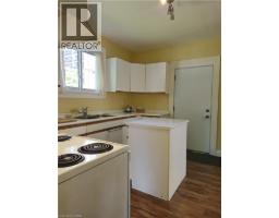 25 CLARENCE Place - 21