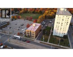 824 KING Street W - 1