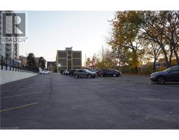 824 KING Street W - 13