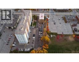 824 KING Street W - 3