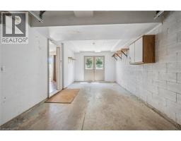 641 GRANGE Crescent - 29
