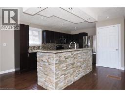 39 MARKWOOD Drive - 12