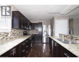 39 MARKWOOD Drive - 14