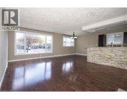 39 MARKWOOD Drive - 8