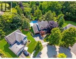 19 HUNTINGWOOD Court - 44