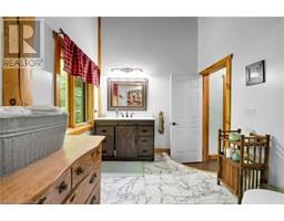 411 MCKENZIE Road - 30