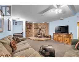 411 MCKENZIE Road - 35