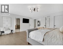 1060 WALTON Avenue - 24