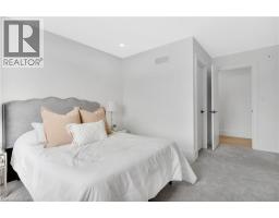 1060 WALTON Avenue - 27