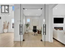1060 WALTON Avenue - 5