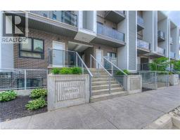 1430 HIGHLAND Road W UnitNo. 19A - 3