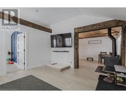 1199 LAKESHORE Road - 6