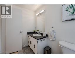 60 ELMSDALE Drive UnitNo. 35 - 22