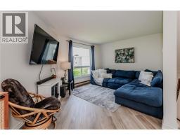 60 ELMSDALE Drive UnitNo. 35 - 8