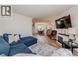 60 ELMSDALE Drive UnitNo. 35 - 9