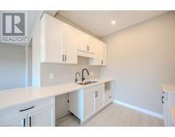 423 WOOLWICH Street - 15