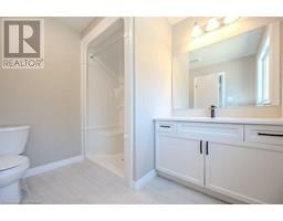 423 WOOLWICH Street - 24