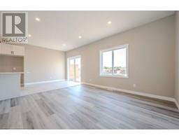 423 WOOLWICH Street - 5