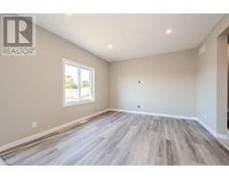423 WOOLWICH Street - 7