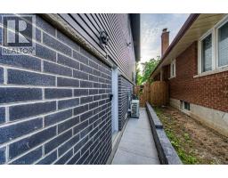 81 FIFTH AVENUE - 32