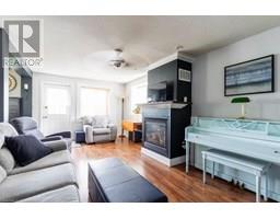 169 FORFAR Street W - 3